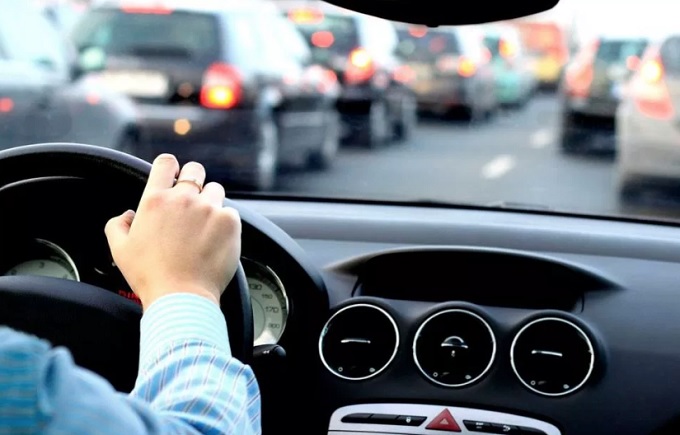 Qual a posição correta para dirigir em Segurança?